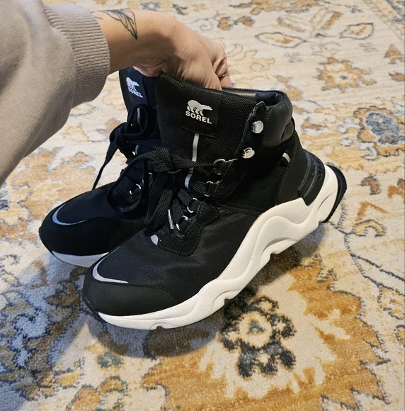 SOREL Kinetic RNEGD Conquest Waterproof Sneaker Black/White Size 9 - Picture 6 of 13